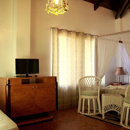 Le Palme Beach Resort Pandan Exterior foto
