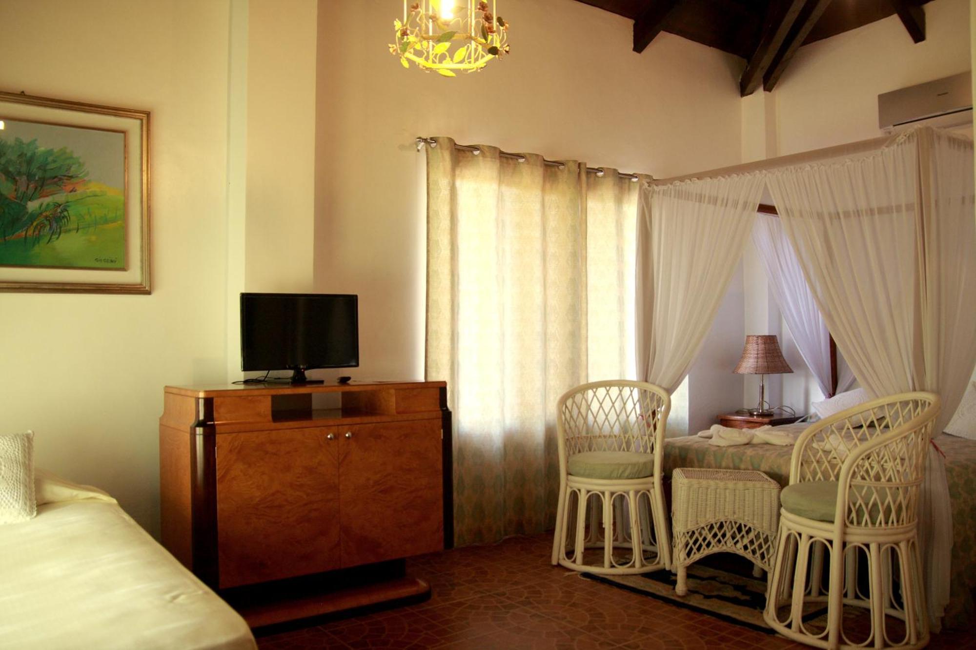 Le Palme Beach Resort Pandan Exterior foto