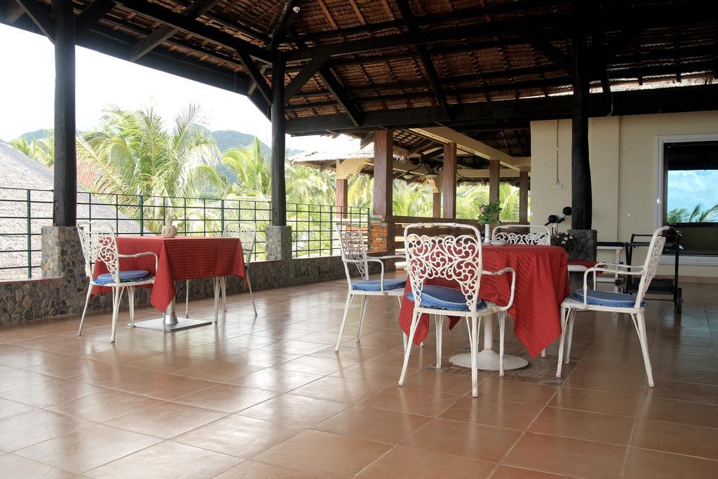 Le Palme Beach Resort Pandan Exterior foto