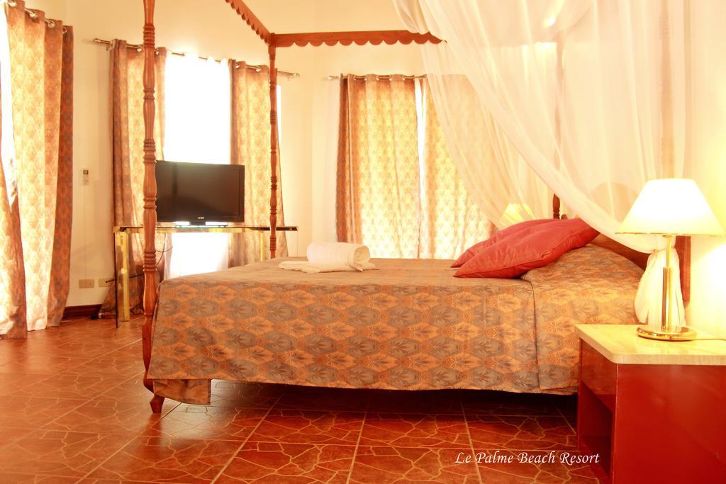 Le Palme Beach Resort Pandan Exterior foto