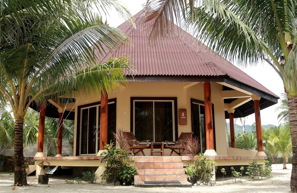 Le Palme Beach Resort Pandan Exterior foto